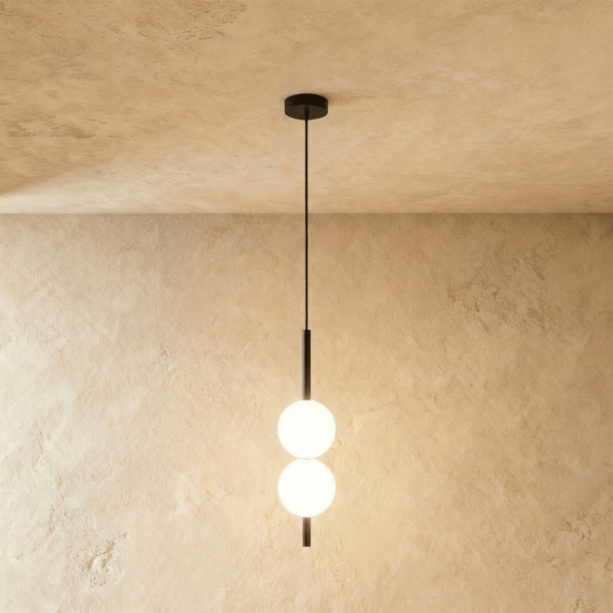 Uverin Globe Pendant