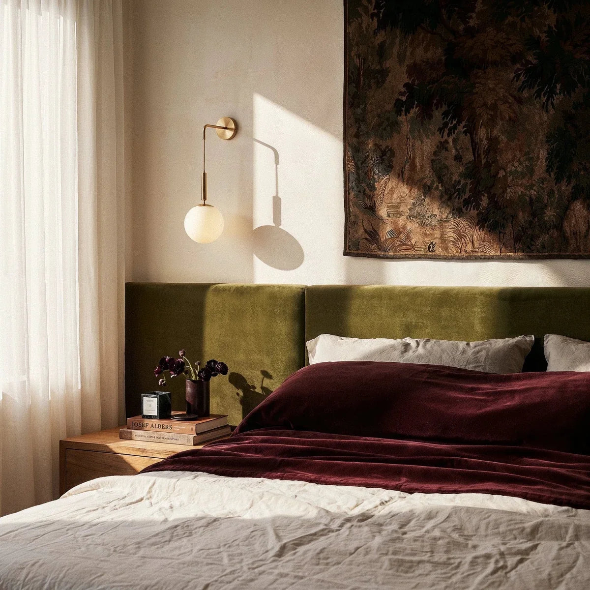Quessan Hanging Globe Wall Sconce