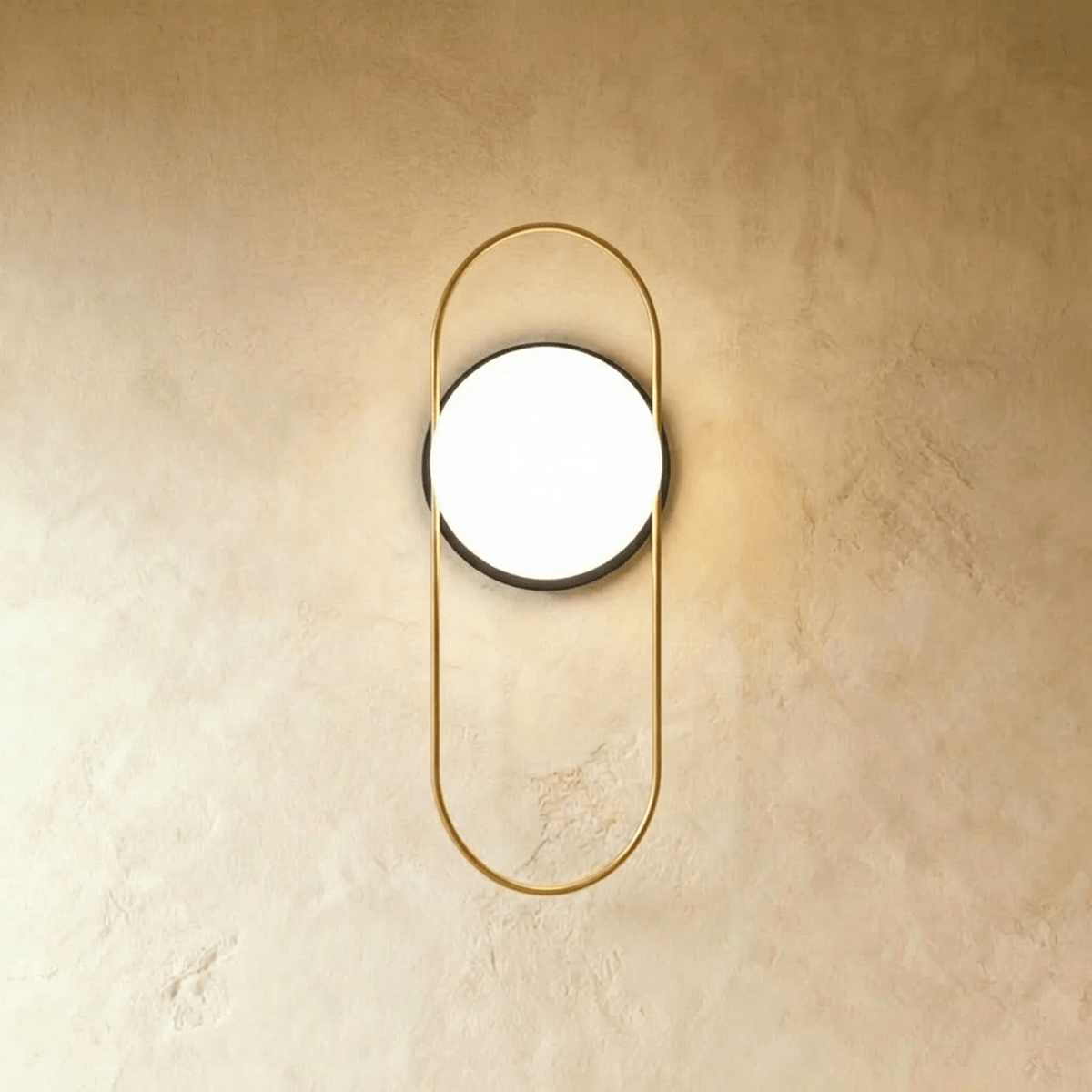 Tervalo Ring Globe Wall Sconce