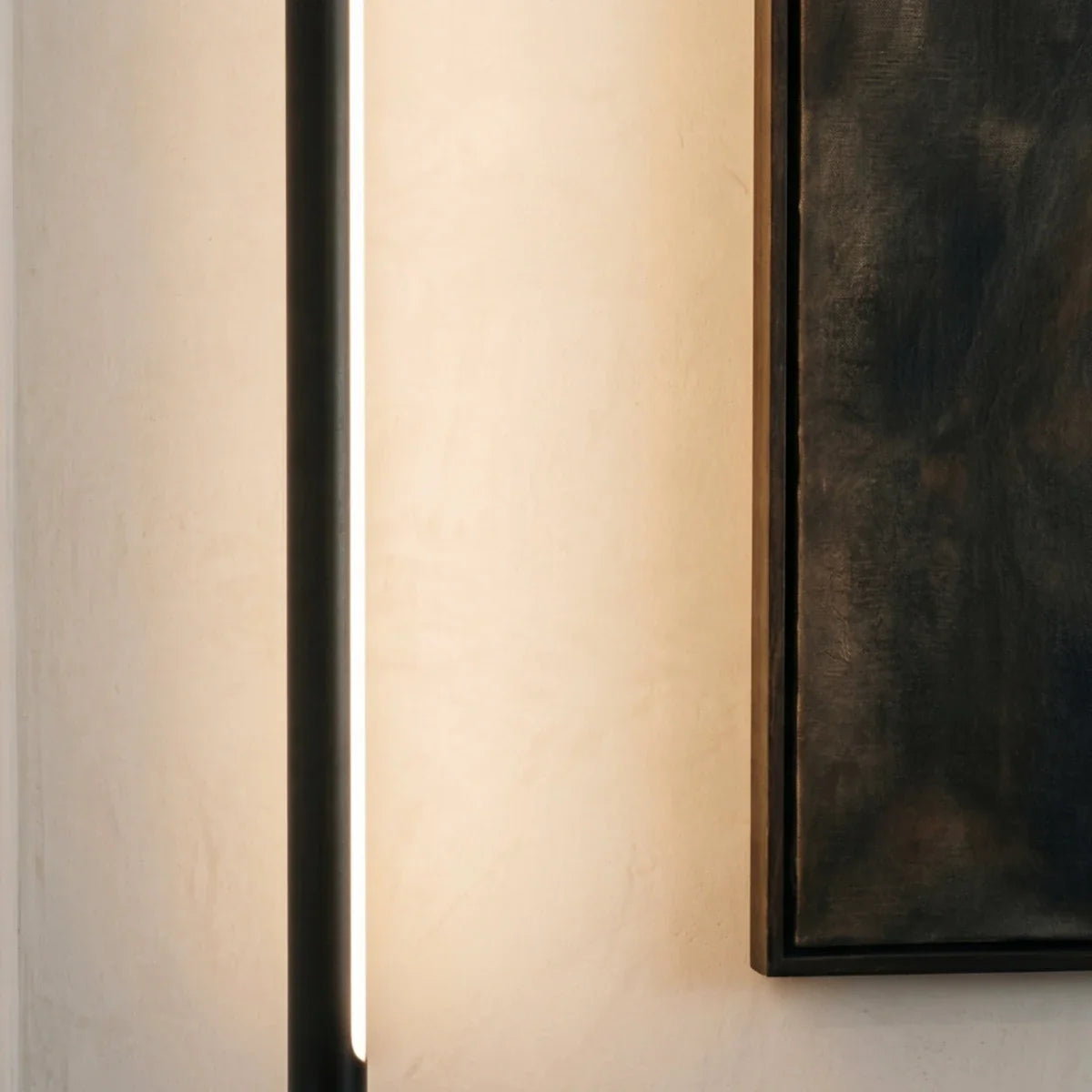 Pryven Linear Wall Sconce