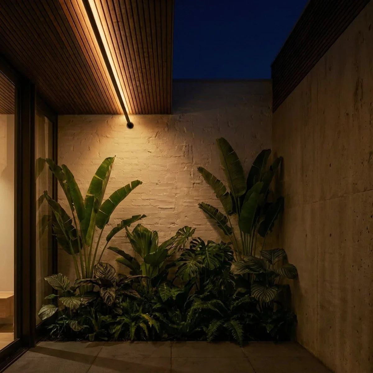 Pryven Linear Wall Sconce